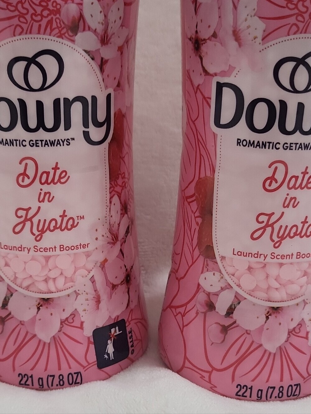 2 Downy Romantic Getaways Date in Kyoto Scent Booster Beads Limited 7.8 oz each - Picture 3 of 11